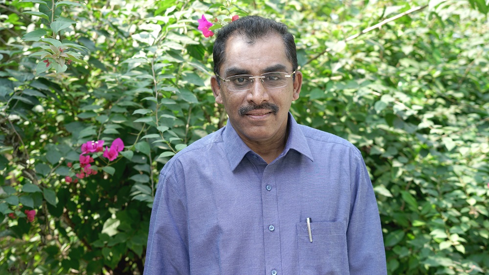 Dr.G.Parthiban