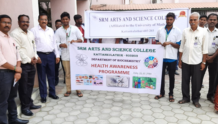 Health Camp in Korukanthangal, Village on the topic â€œHealth Awareness Programme â€ initiated by our SRM Arts and Science College Principal Dr.R.Vasudevaraj